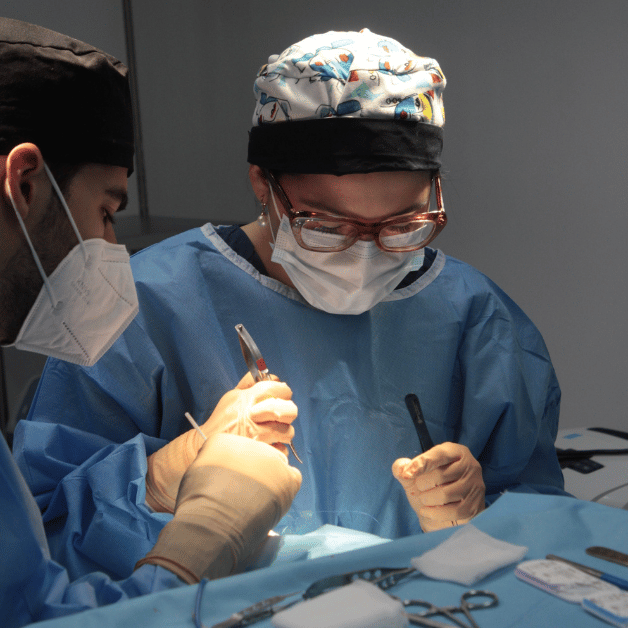 Oculoplastica Monterrey | Khroma Especialistas en Vision