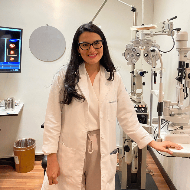 Oculoplastica Monterrey | Khroma Especialistas en Vision